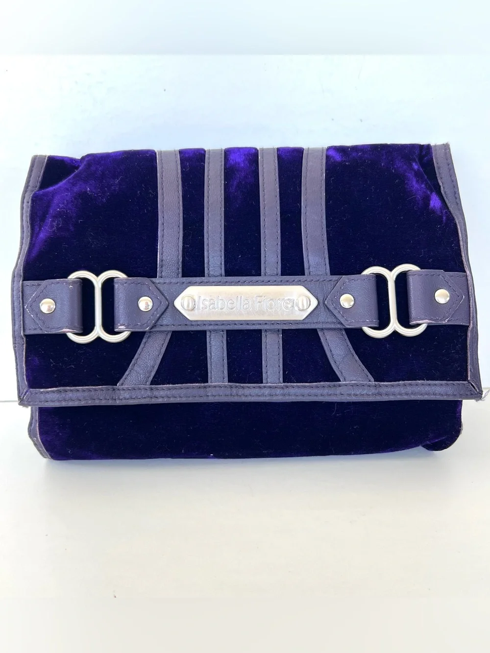 ISABELLA FIORE Purple Velvet Leather Trim Travel Makeup Accessories Cosmetic Bag